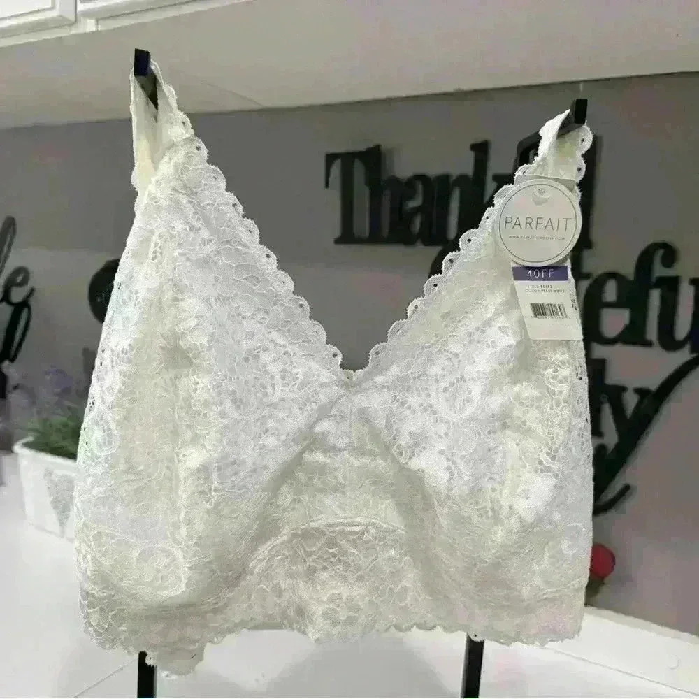 PARFAIT Adriana P5482 Women's Curvy and Full Bust Supportive Wire-Free Lace Bra